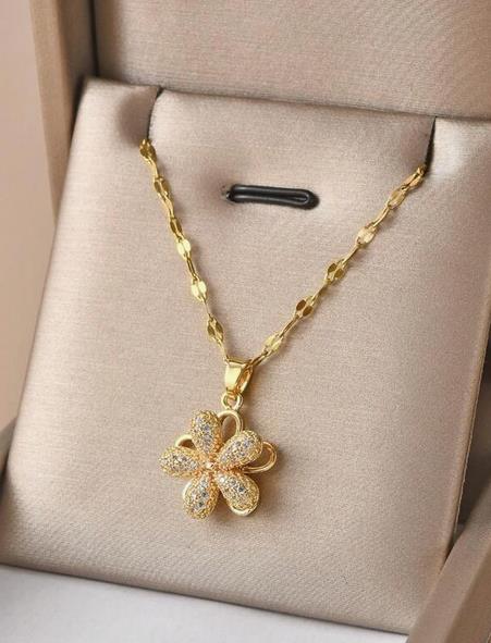 Sparkling Rotatable Five-Petal Flower Necklace