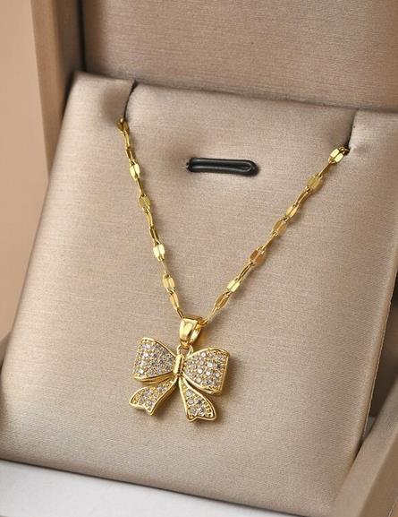 Sparkling Rhinestone Bowknot Pendant Necklace