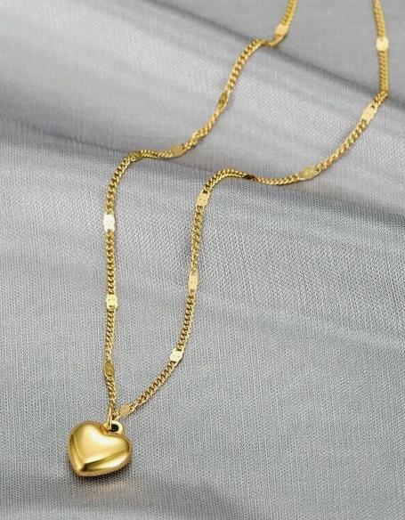 Sparkling Heart Pendant Necklace For Women