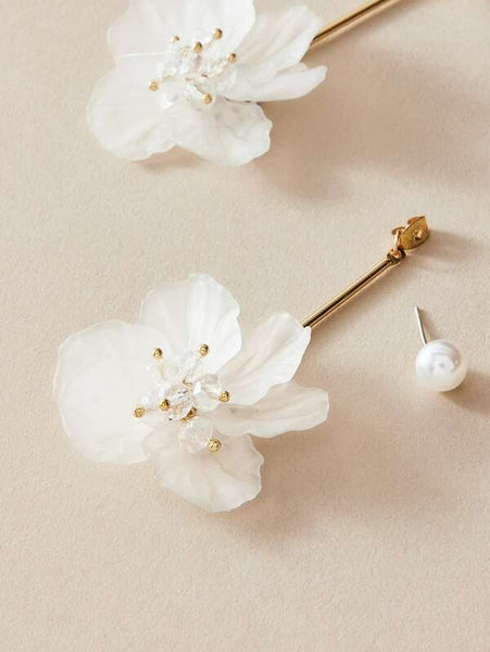 Sparkling Pearl Decor Floral Drop Earrings