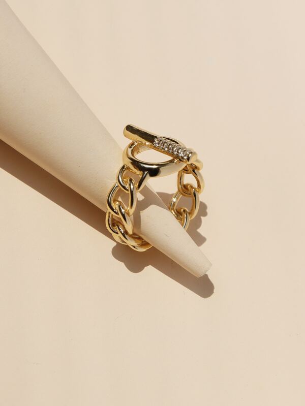 Sparkling Chain Design Ring