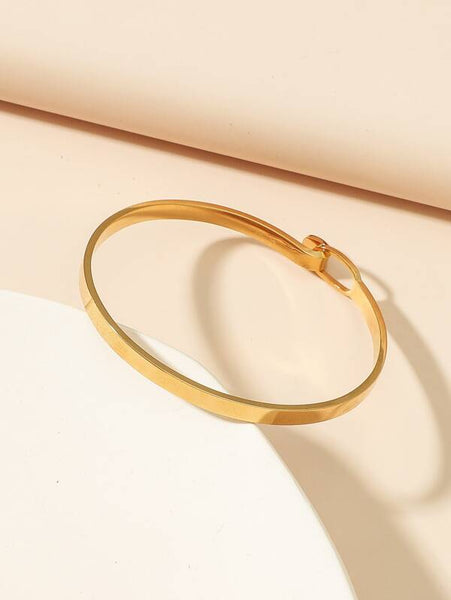 Sparkling Simple Bangle