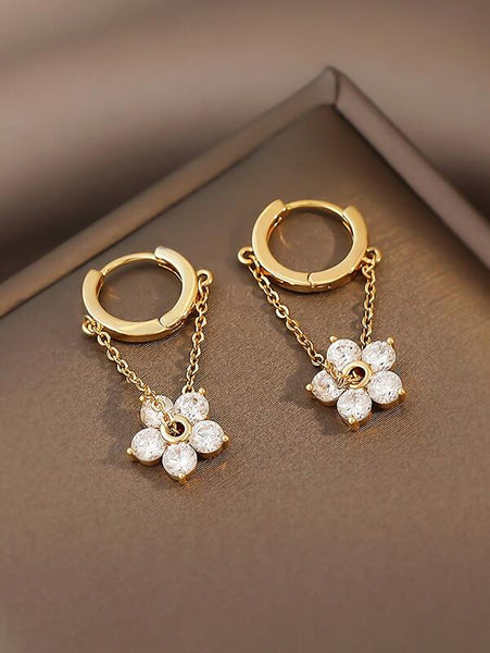 Sparkling Rhinestone Flower Earrings