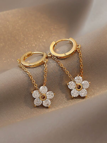 Sparkling Rhinestone Flower Earrings