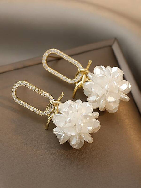 Sparkling Rhinestone Decor Drop Earrings