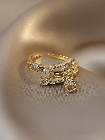 Sparkling Zircon Zipper Ring