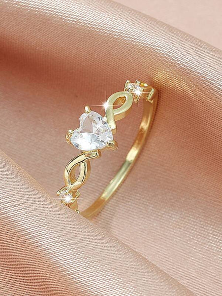 Sparkling Heart Zircon Decor Ring